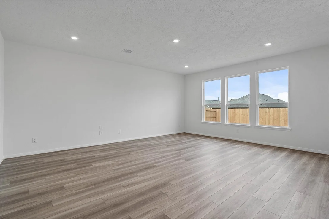 Photo of 18218 Spruce Cottage Drive