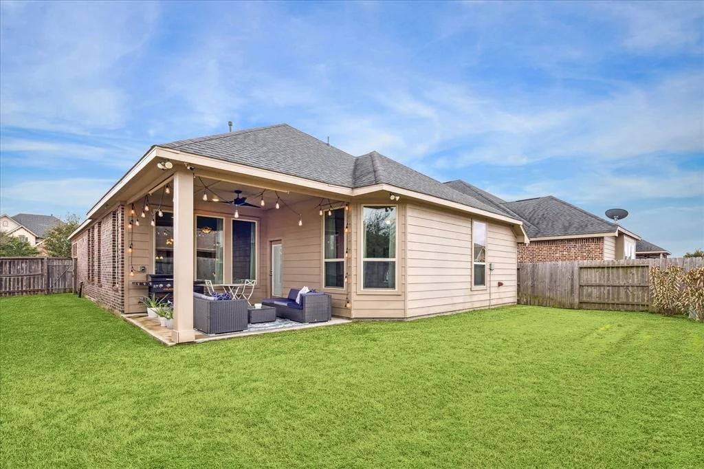 Photo of 15322 Ashbrook Dove Lane