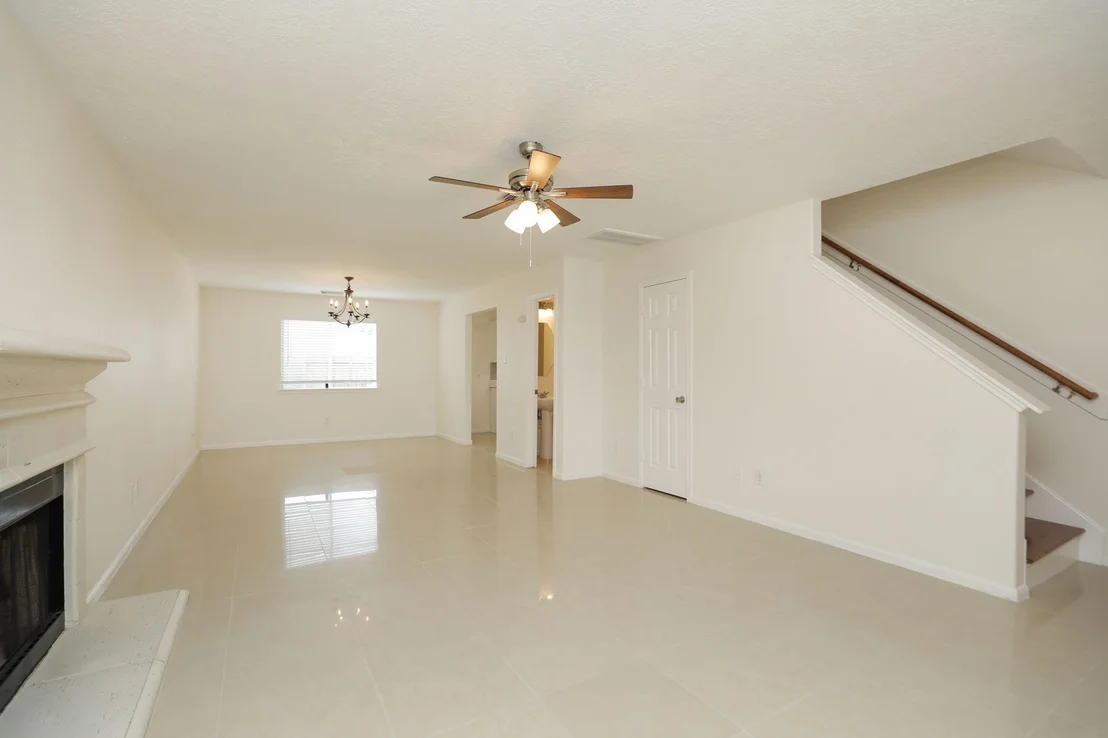 Photo of 6635 Barker Bend Lane