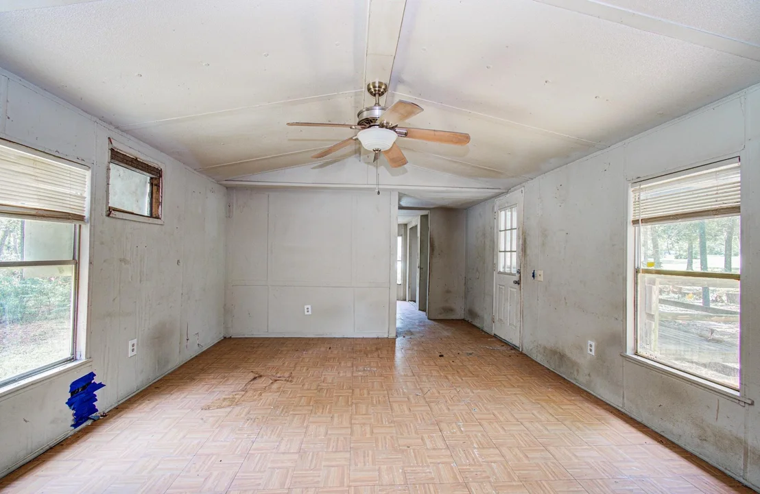 Photo of 447 County Road 410