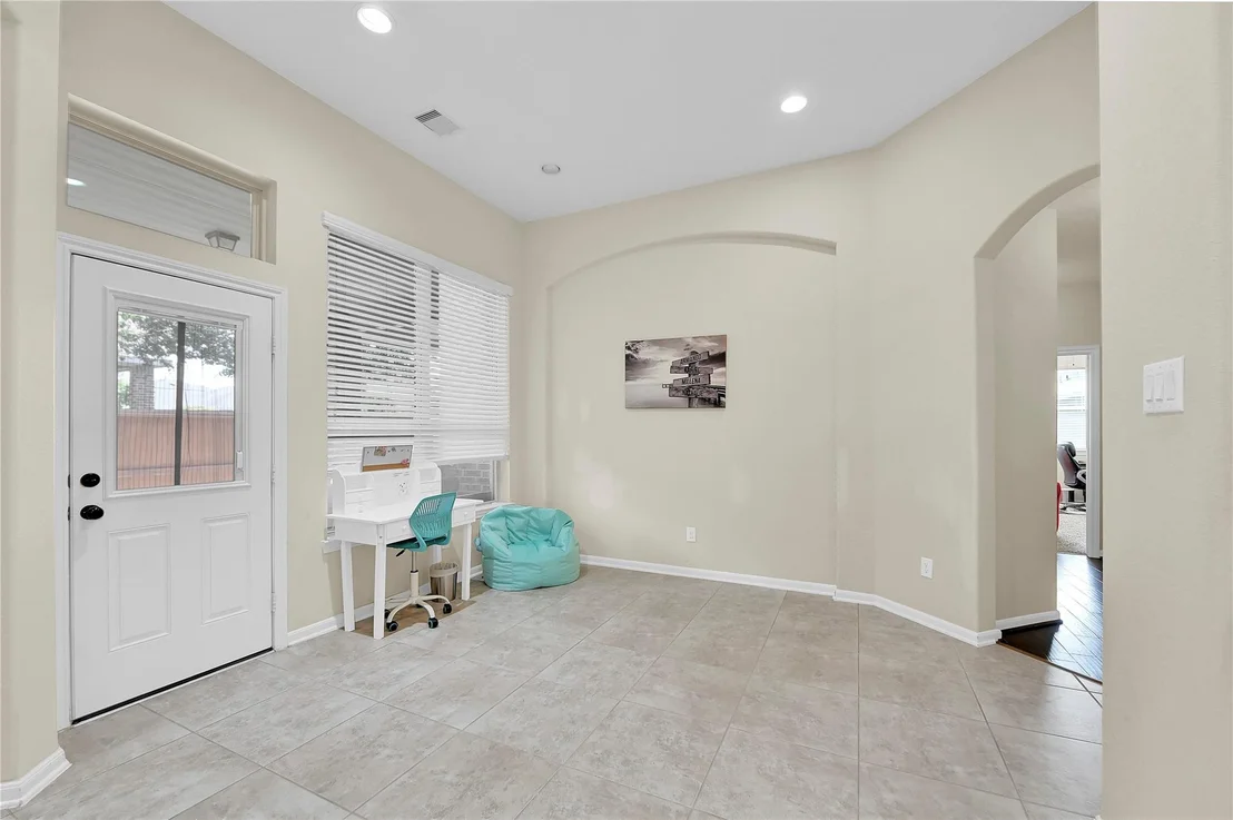Photo of 8927 Summer Iris Trail