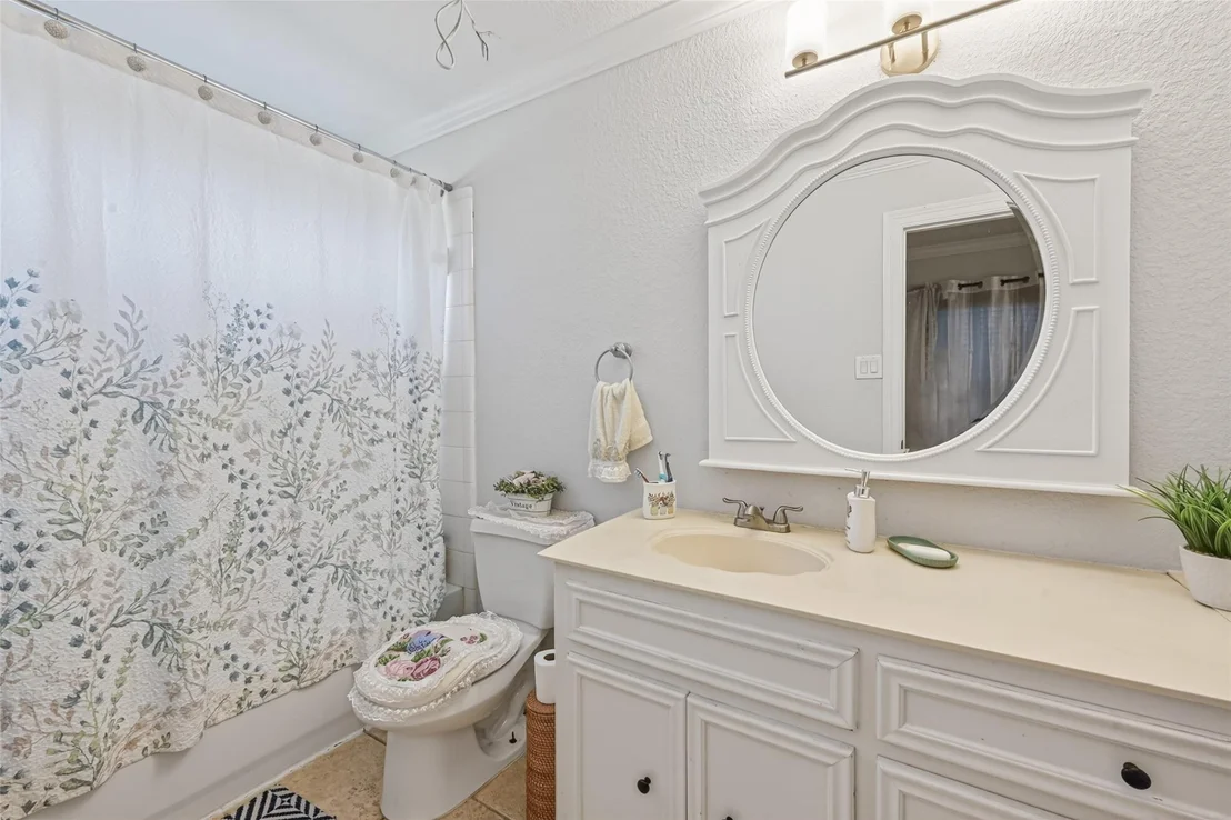 Photo of 8023 Pool Hill Road