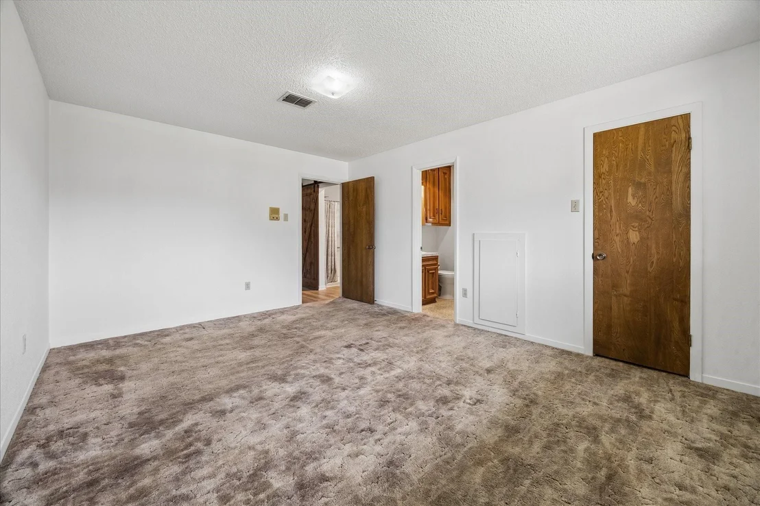 Photo of 6002 Weeping Willow Road