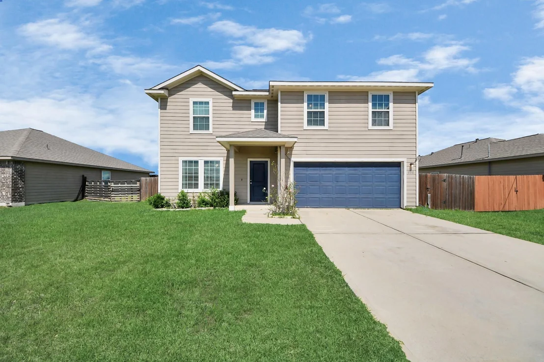 Photo of 696 Road 5105