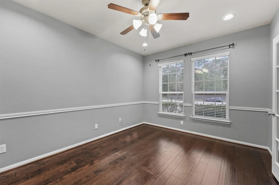 Photo of 610 Carriage View Lane