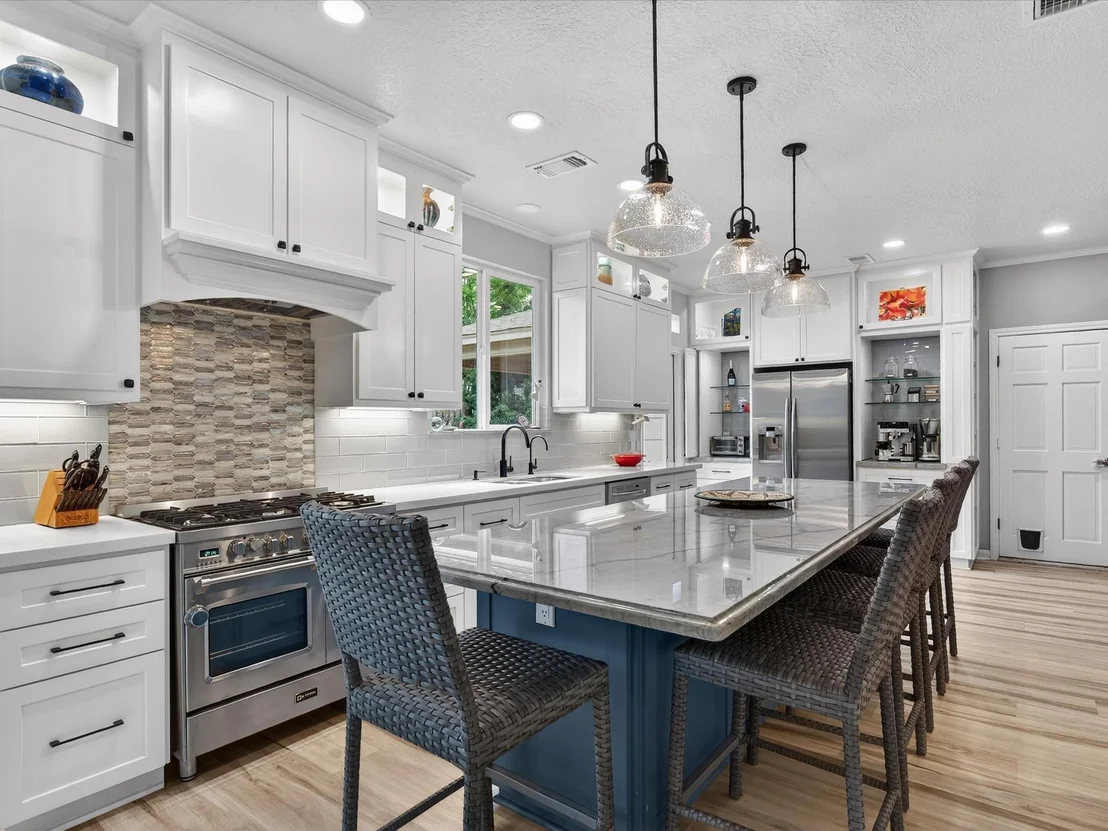 Photo of 6207 Sandypine Drive
