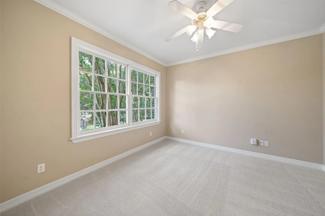 Photo of 3812 Riley Street