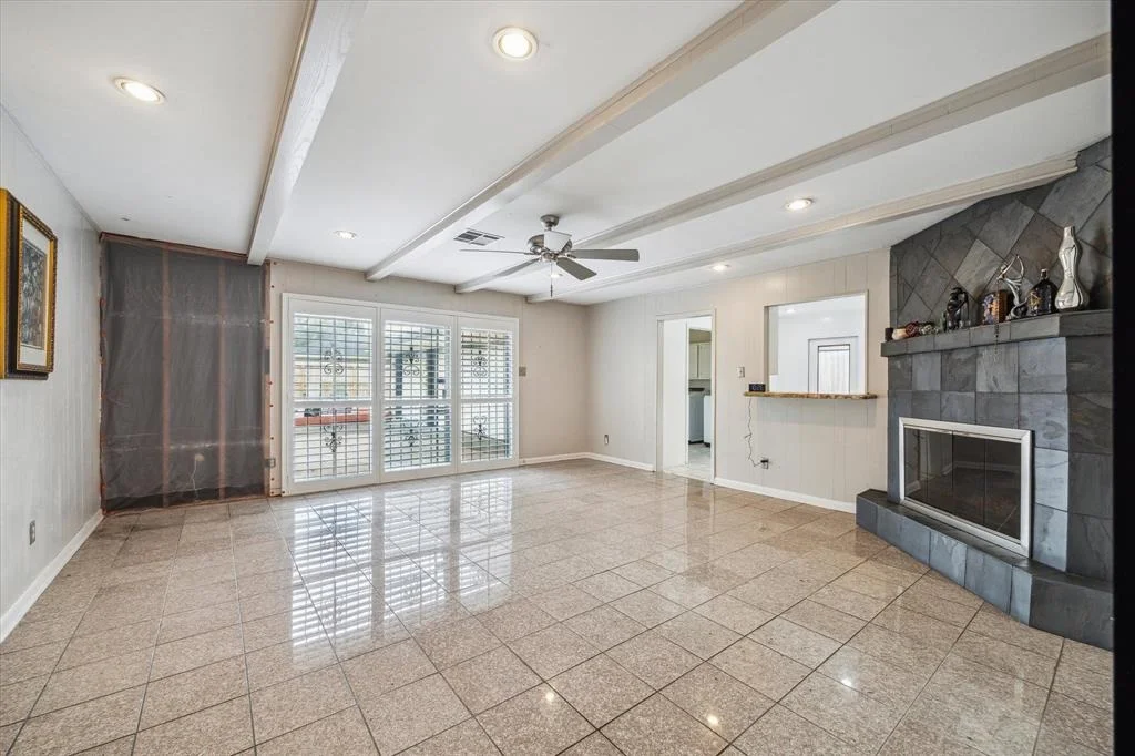Photo of 2415 W T C Jester Boulevard