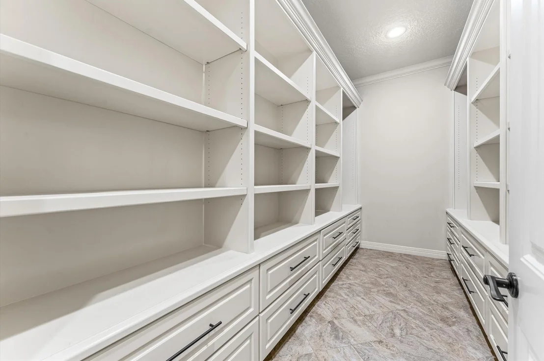 Photo of 727 Baker Drive