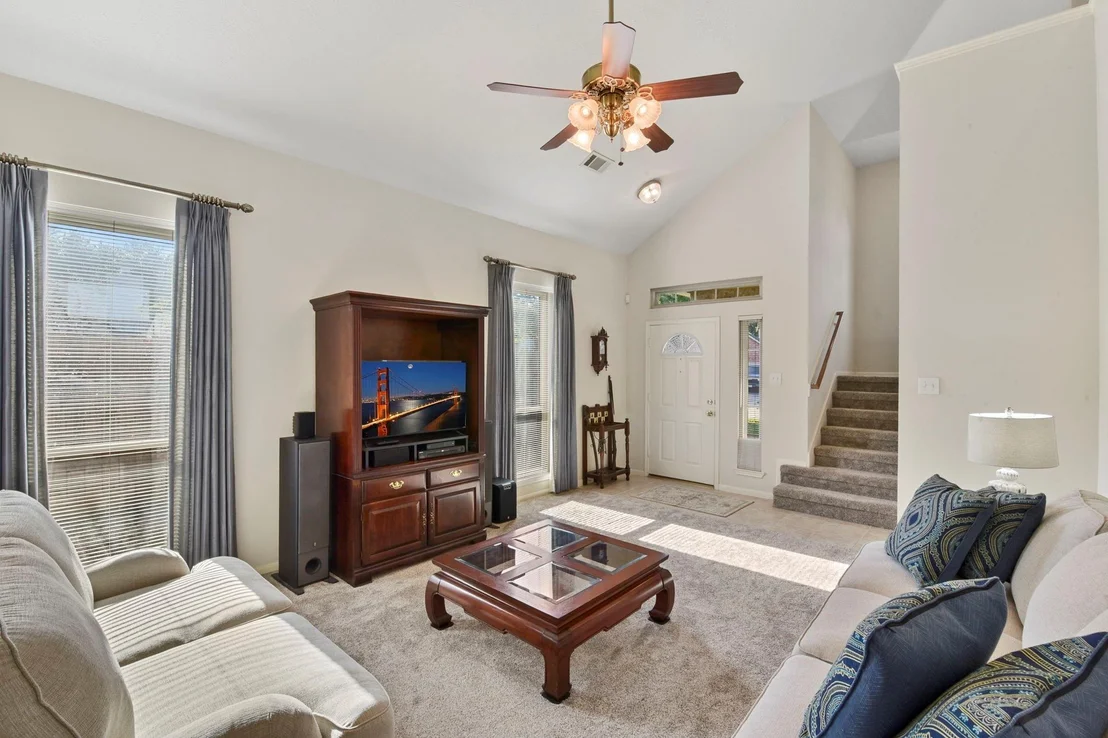 Photo of 30810 Trinket Drive
