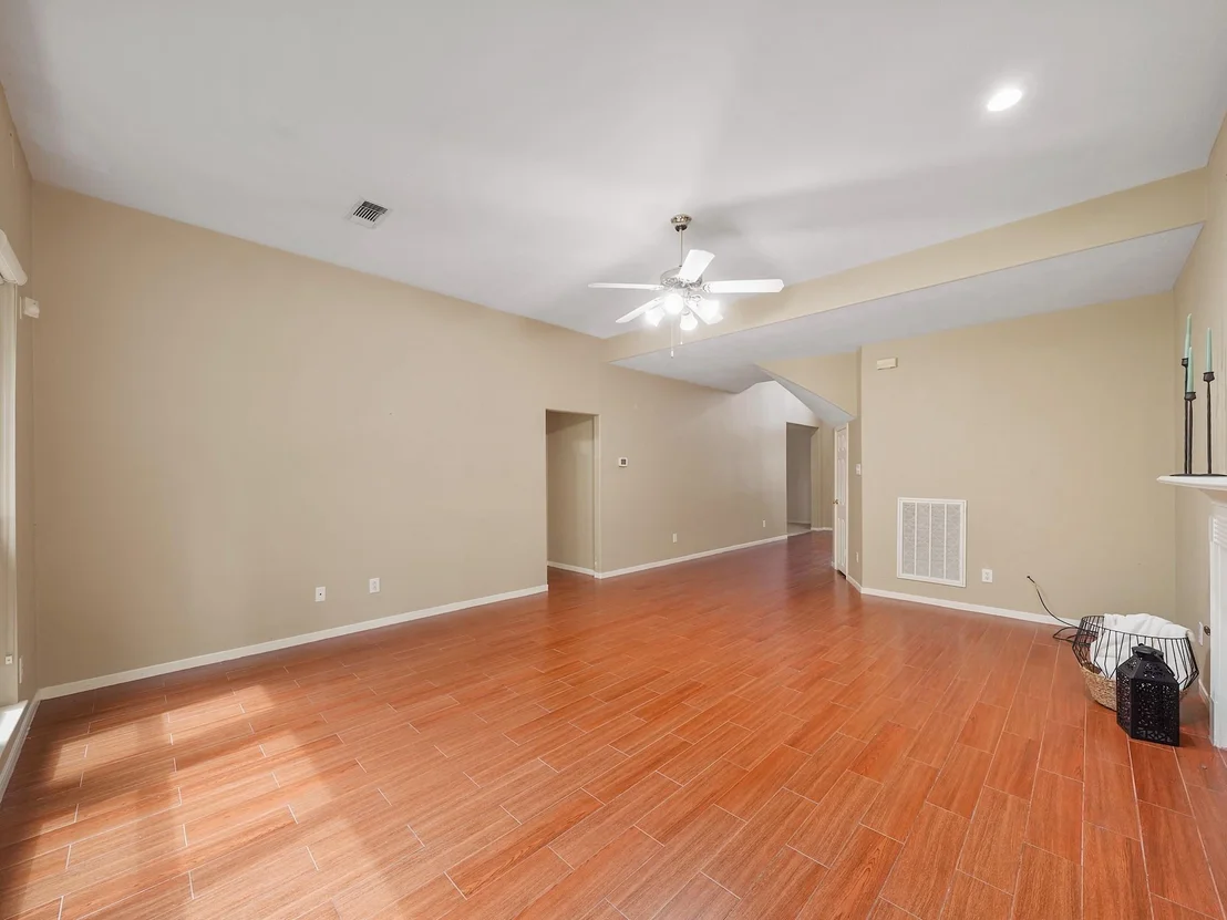 Photo of 23997 Dorrington Estates Lane