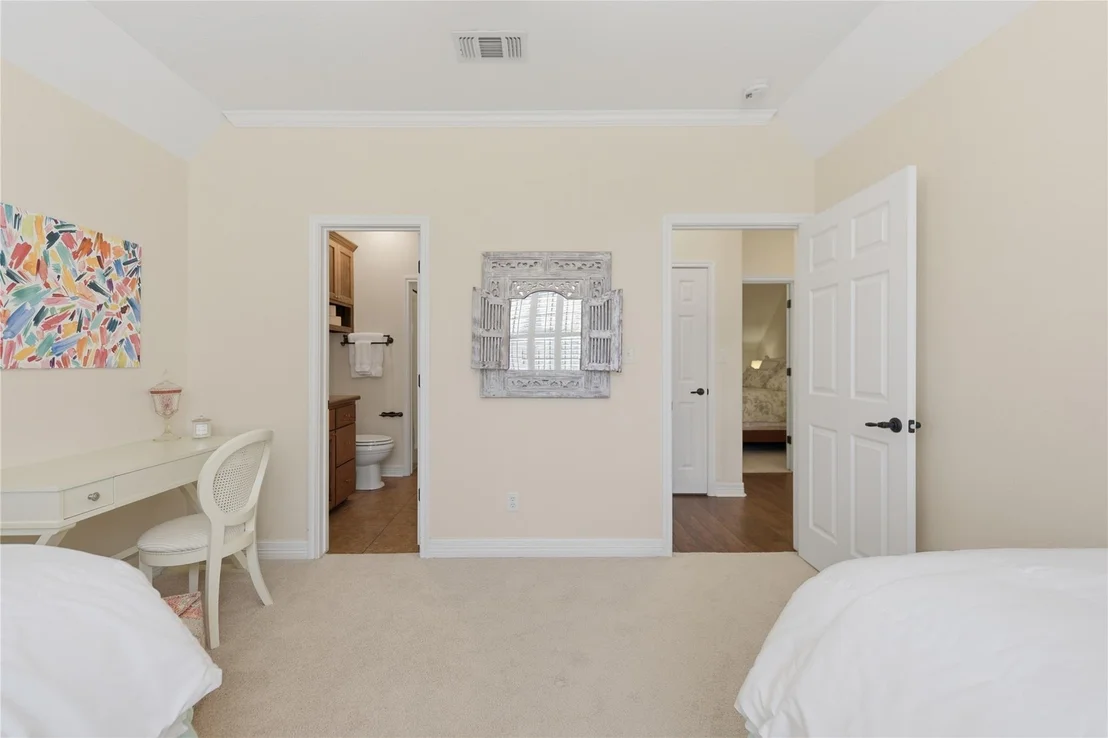 Photo of 111 Oakmont Drive