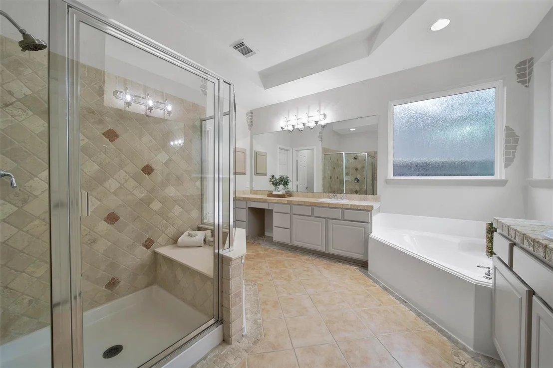 Photo of 63 Silver Bayou Court