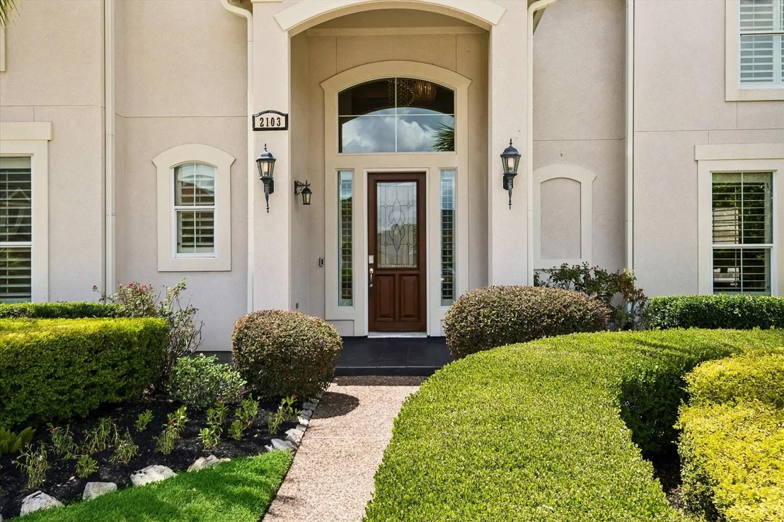 Photo of 2103 Castleheath Court