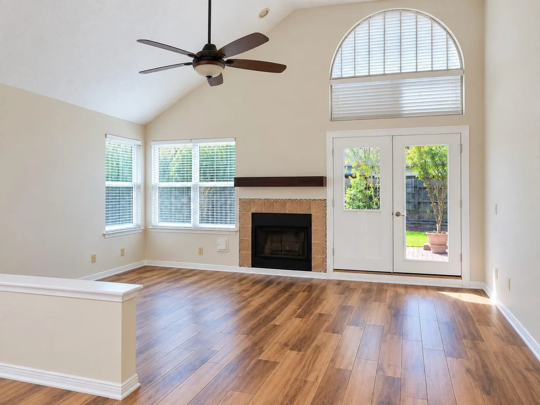 Photo of 15823 Oak Mountain Drive