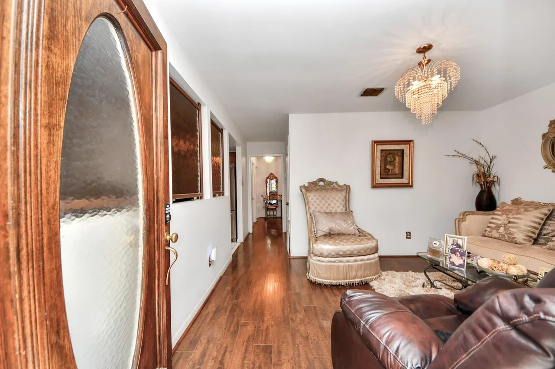 Photo of 6423 Bluestone Drive