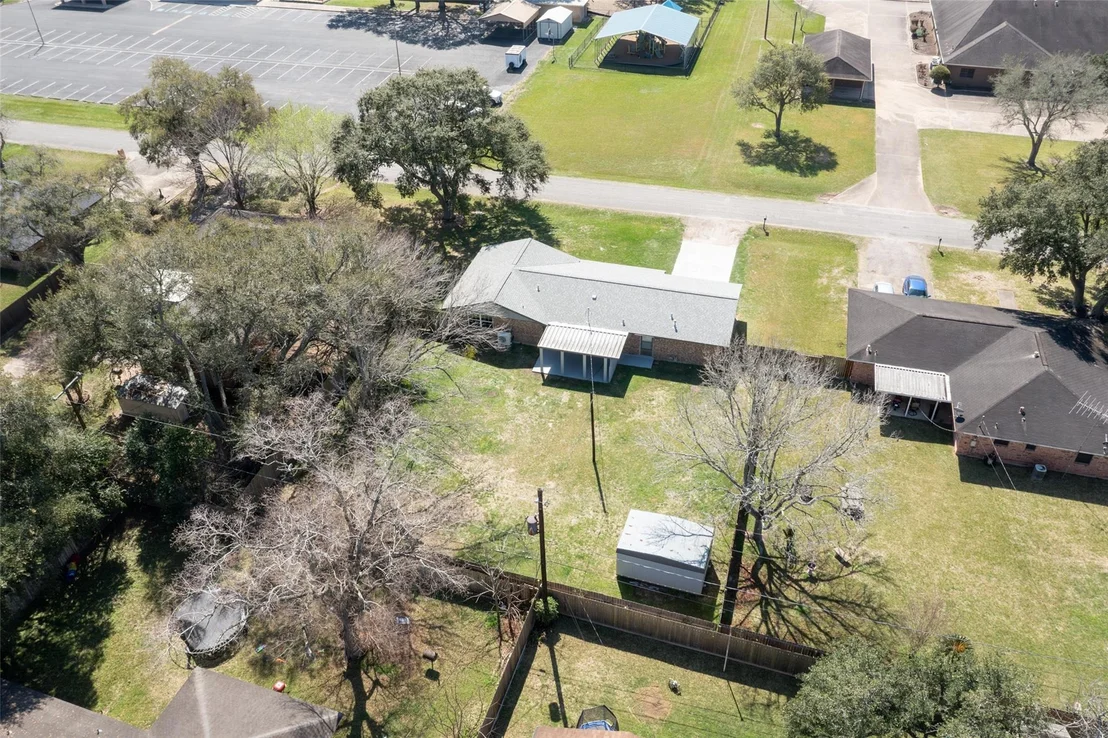Photo of 605 Helms Avenue