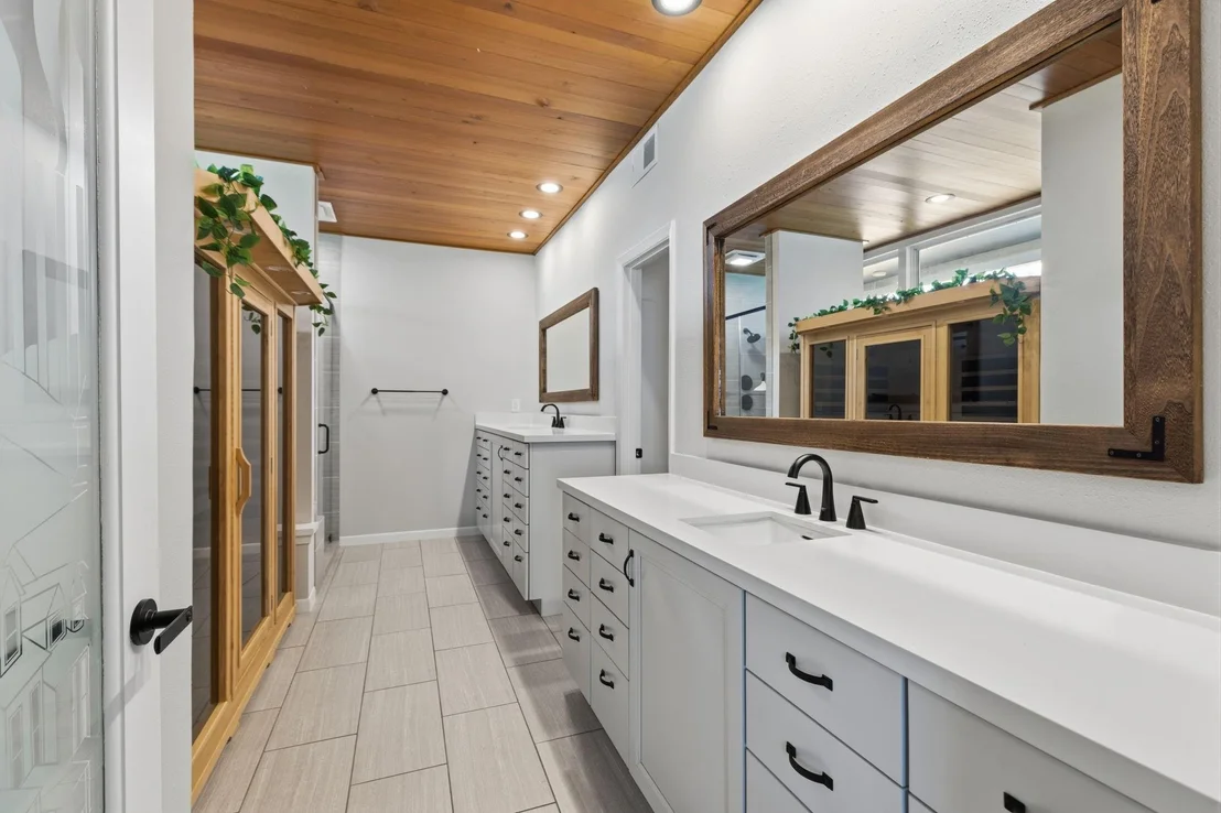 Photo of 1504 Half Moon Drive