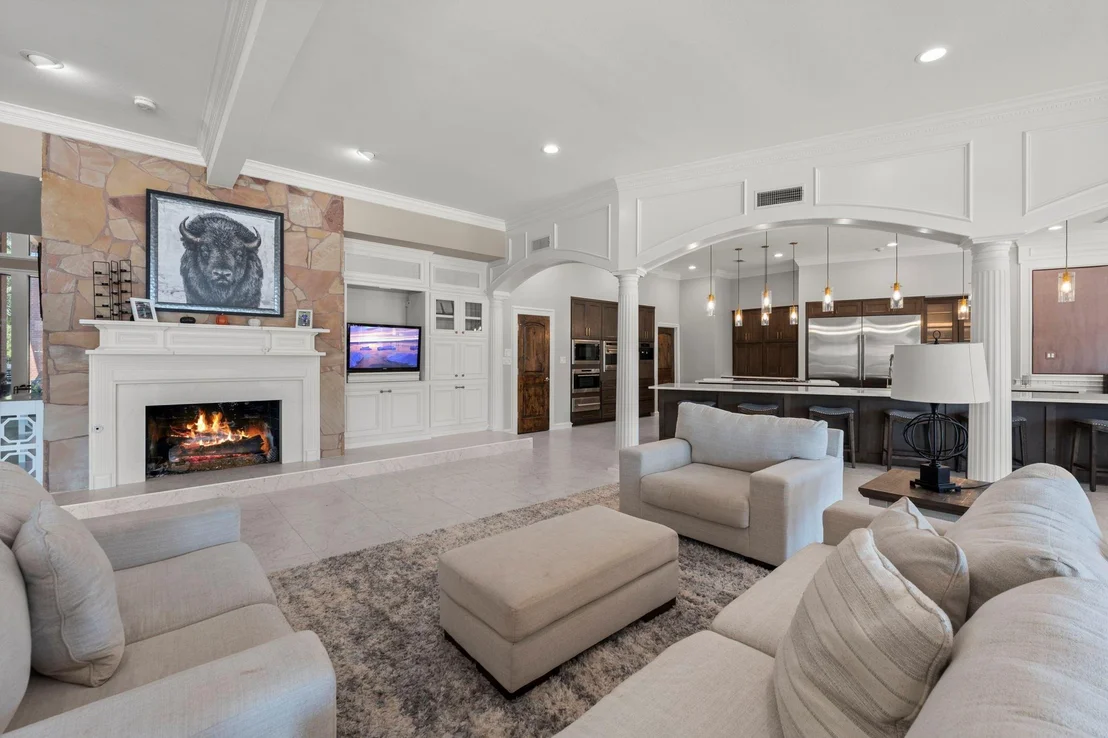 Photo of 40 La Jolla Circle