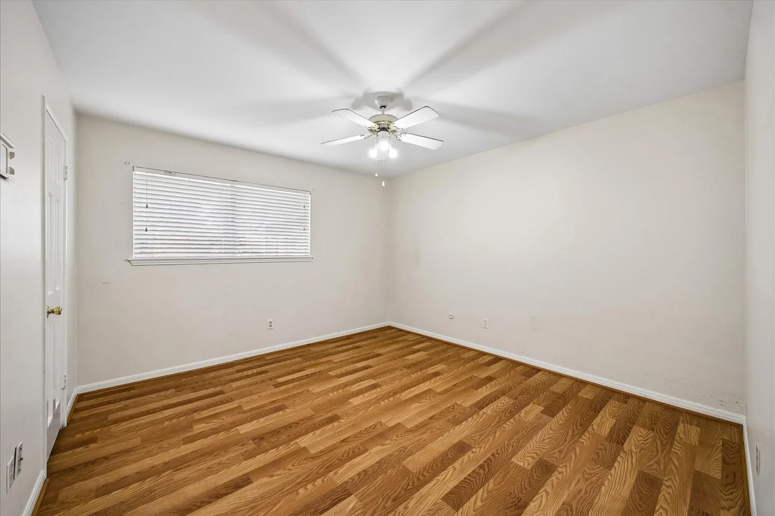 Photo of 17803 Loring Lane