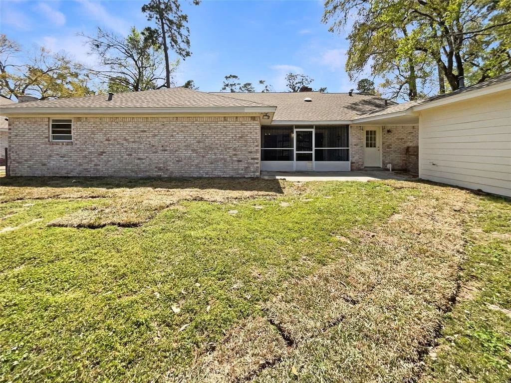 Photo of 907 Kingsbridge Road
