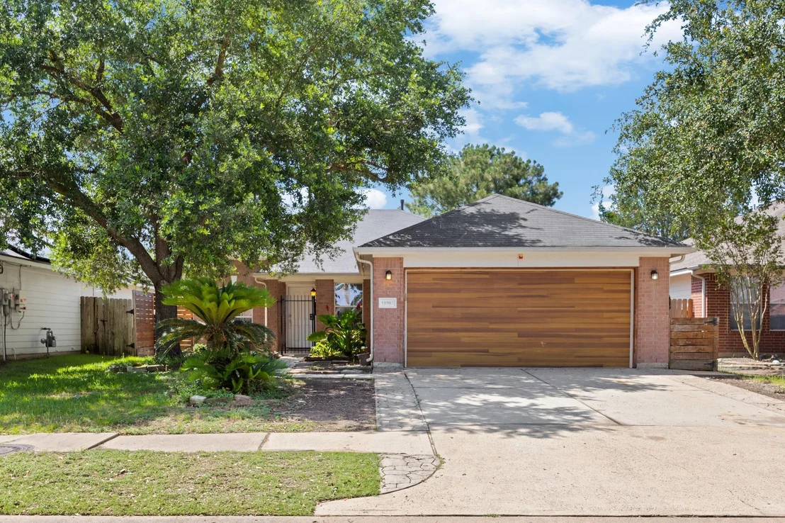 Photo of 18903 S Wimbledon Drive