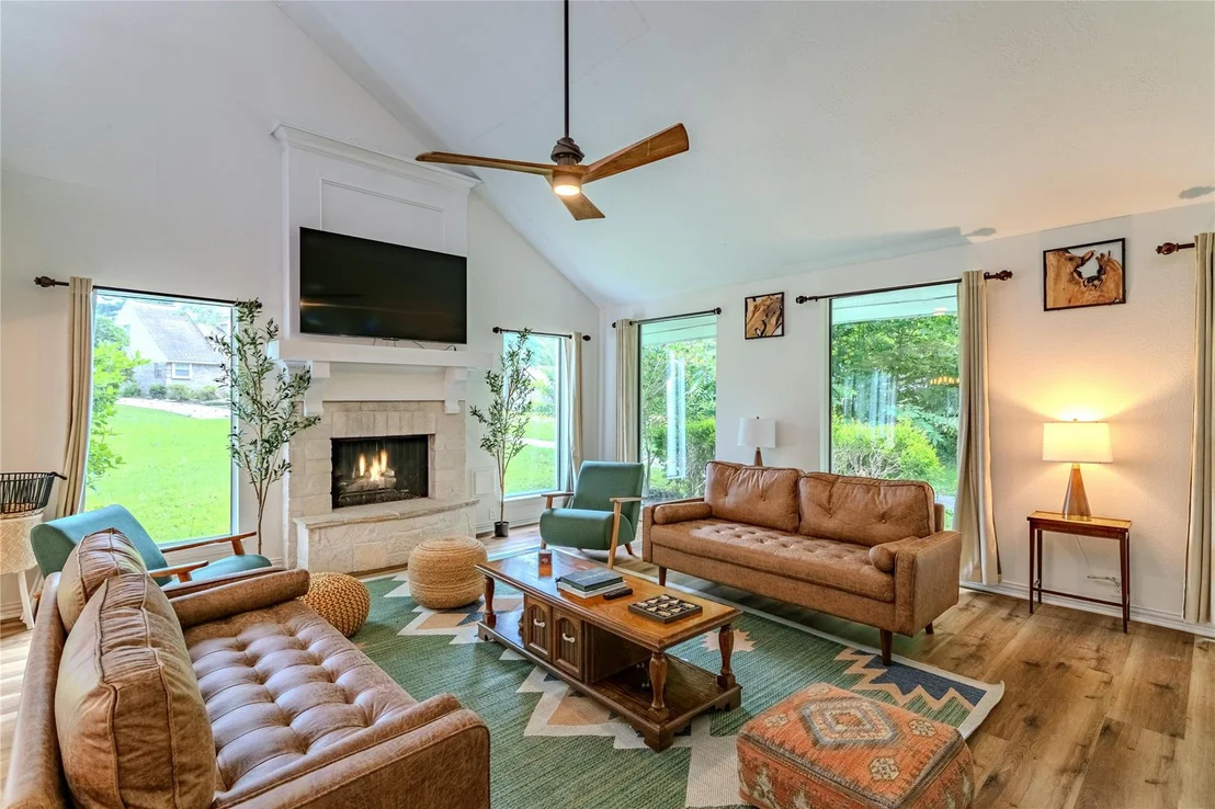 Photo of 129 Springs Edge Drive