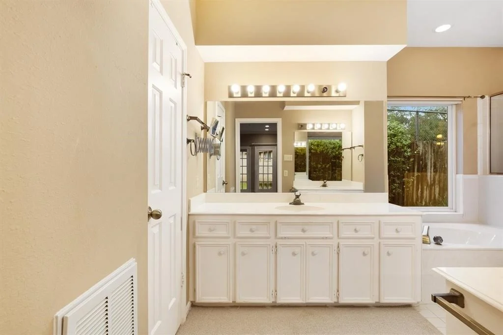 Photo of 6506 Preston Trail Drive