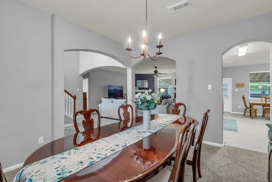 Photo of 6910 Grant Drive
