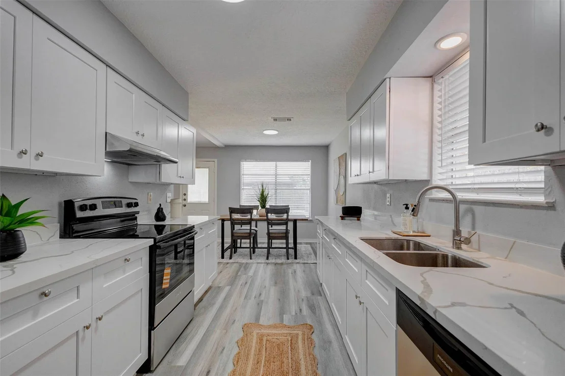 Photo of 7006 Pickett Drive