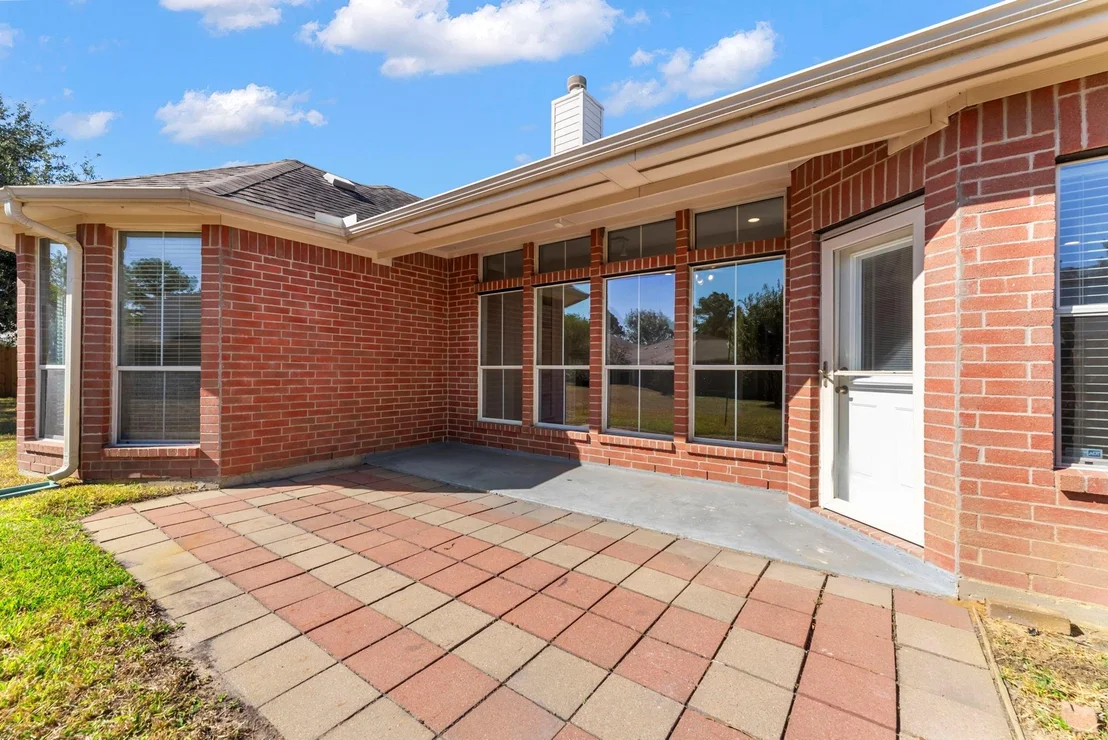 Photo of 19106 Poplar Trails Lane