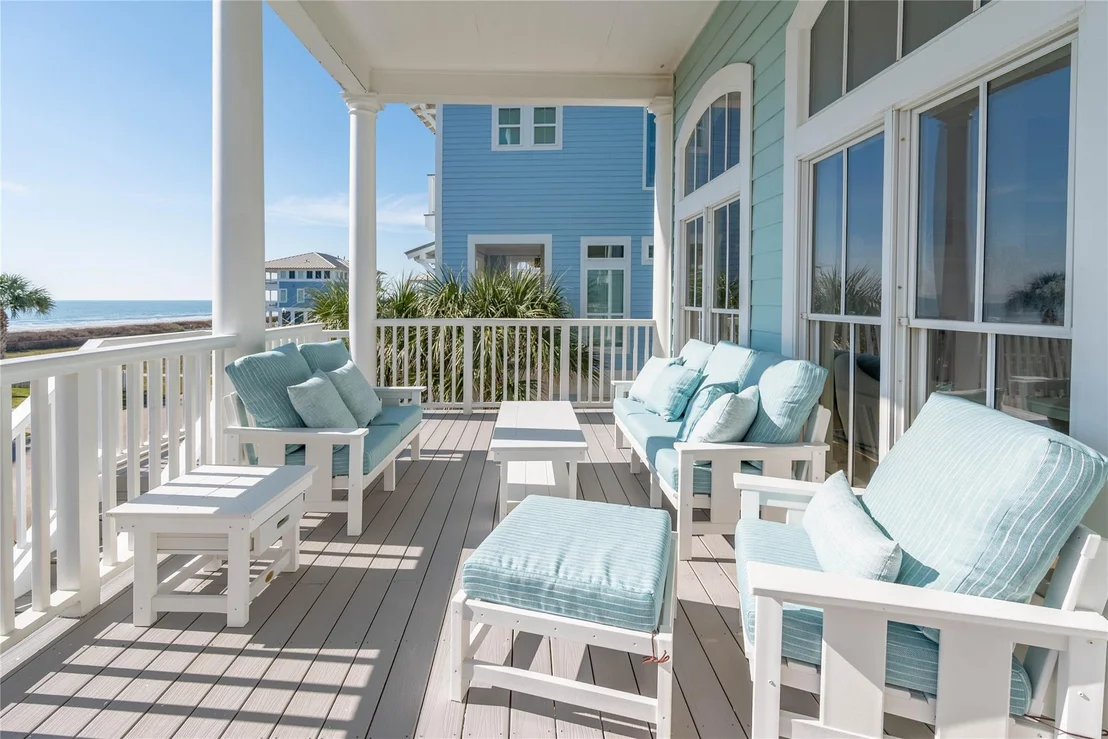 Photo of 11610 Beachside