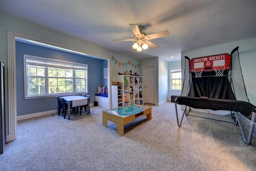 Photo of 3101 Creekside Drive
