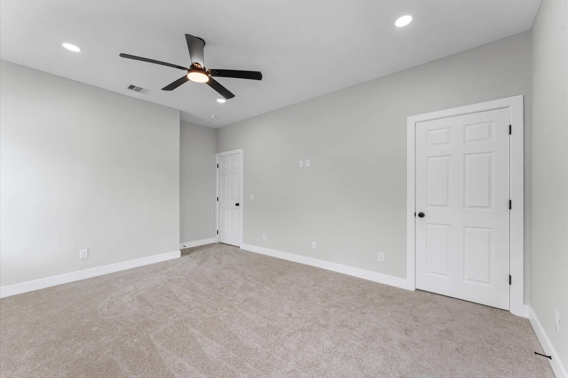 Photo of 2456 Walcott Lane