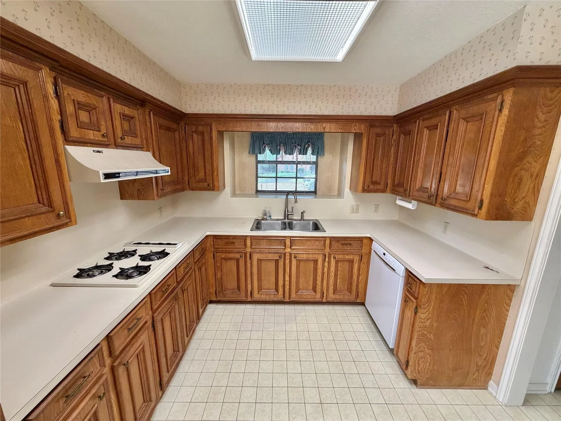Photo of 3 S Erik Drive