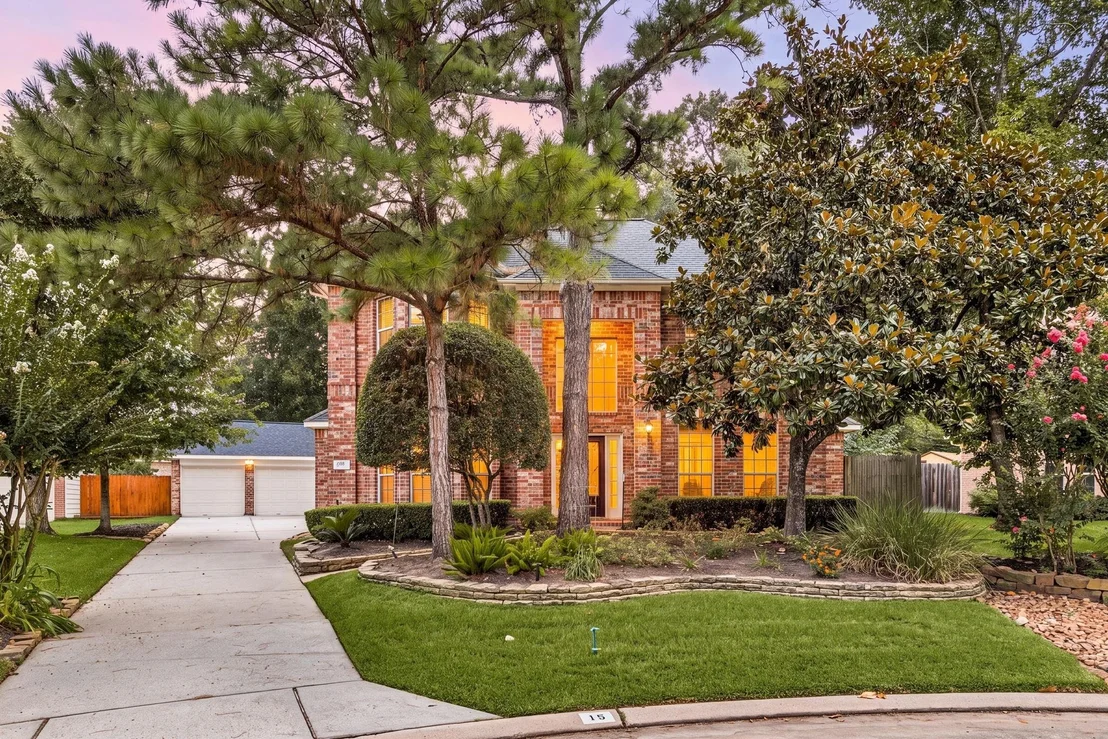 Photo of 15 Snowbell Place