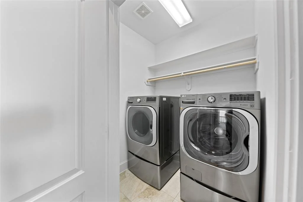 Photo of 1729 Moritz Drive