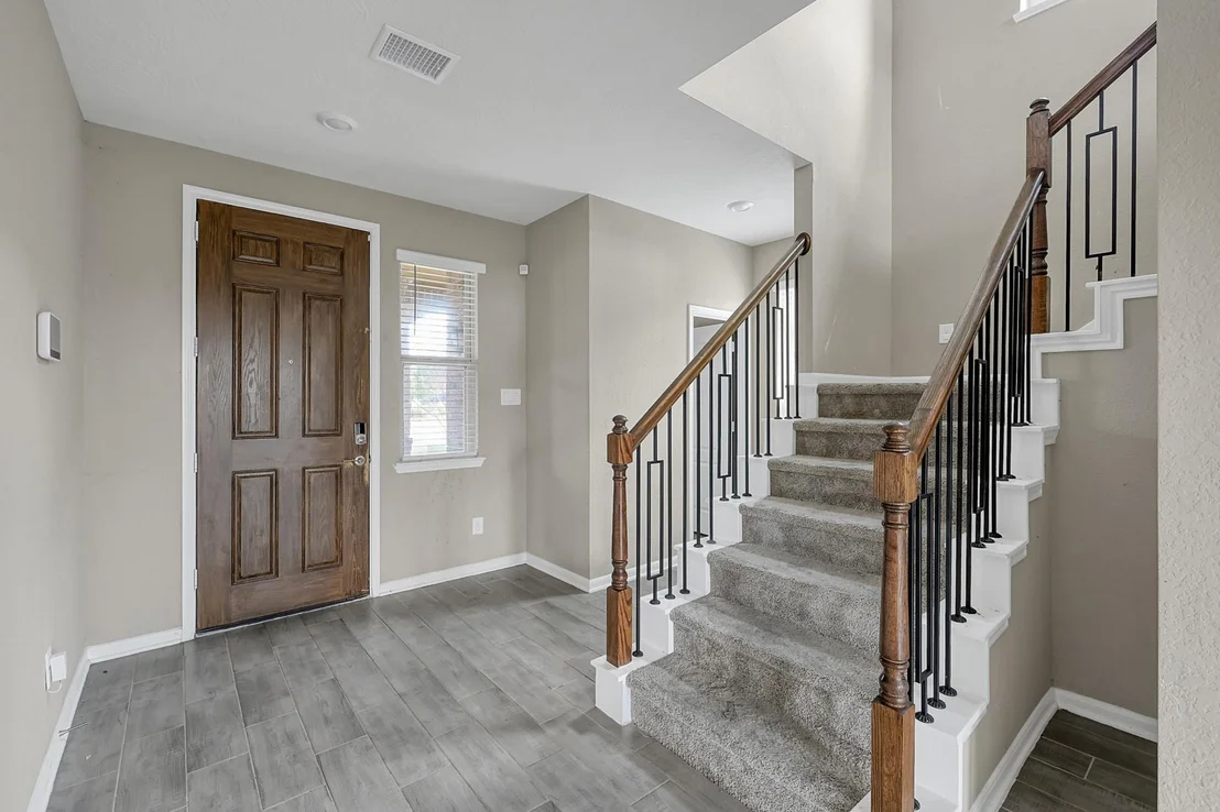 Photo of 1951 Parnevik Place