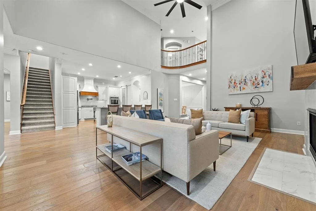 Photo of 99 Player Oaks Place