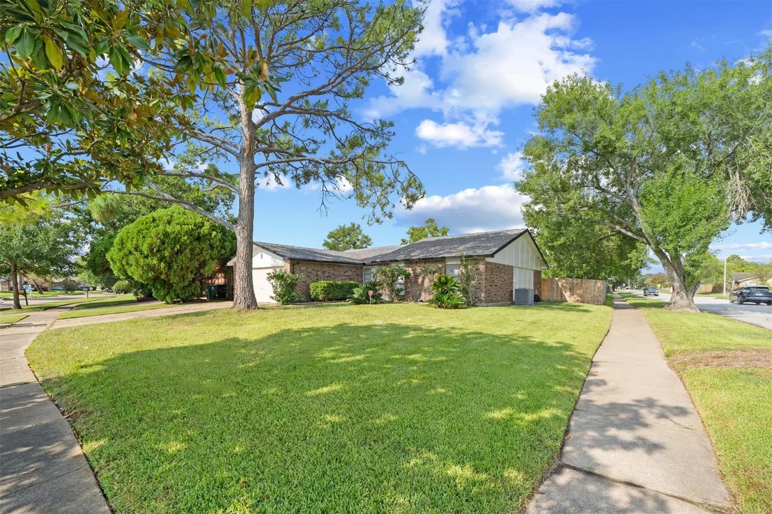 Photo of 15902 Dante Drive