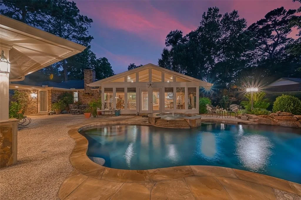 Photo of 12806 Lakecrest Drive