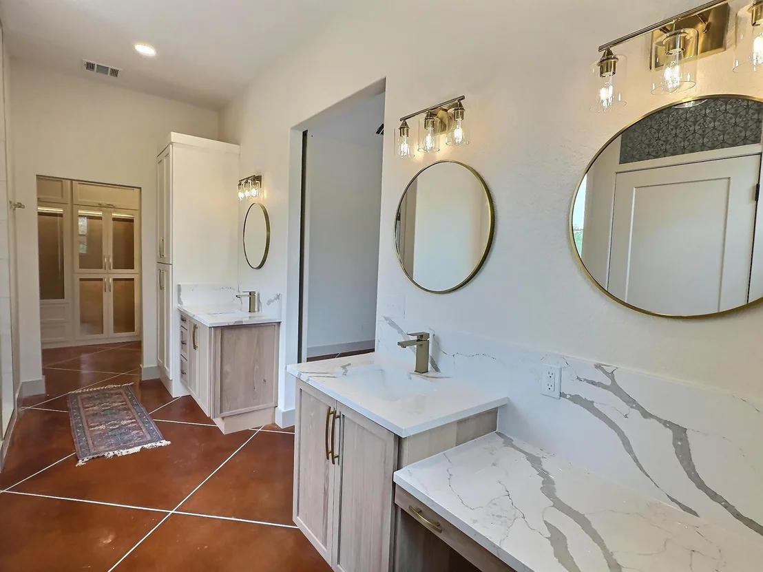 Photo of 1186 Old Pearsall Road