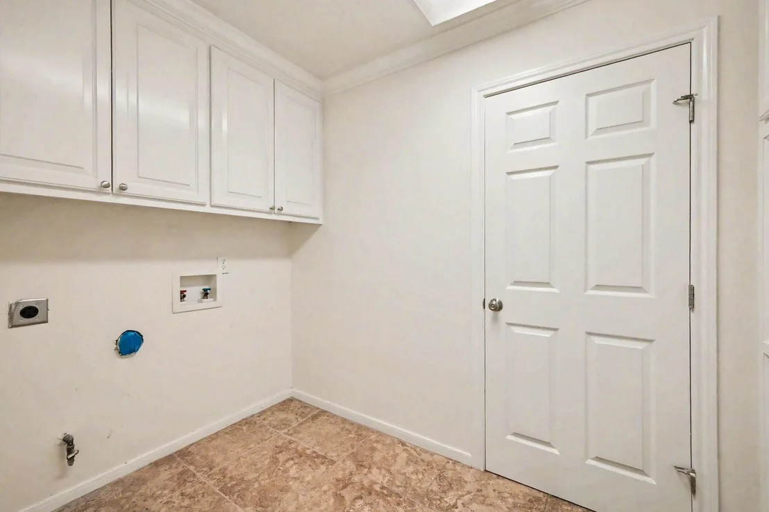 Photo of 26222 Oakhurst Drive