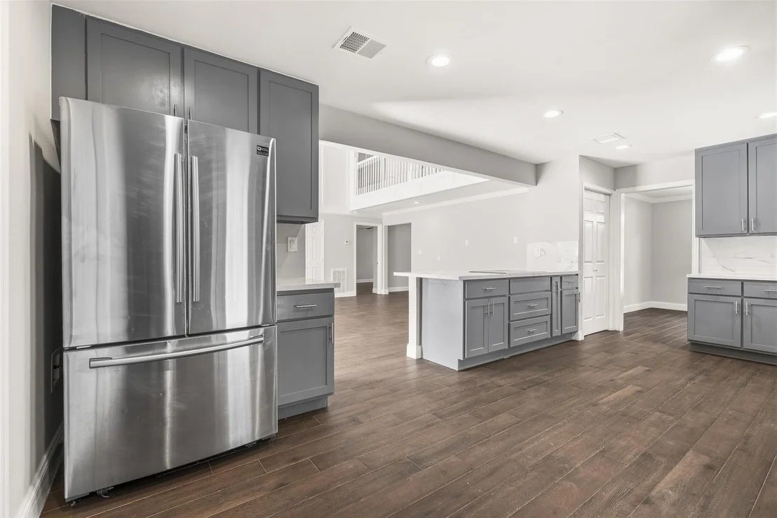 Photo of 903 Crossroads Drive