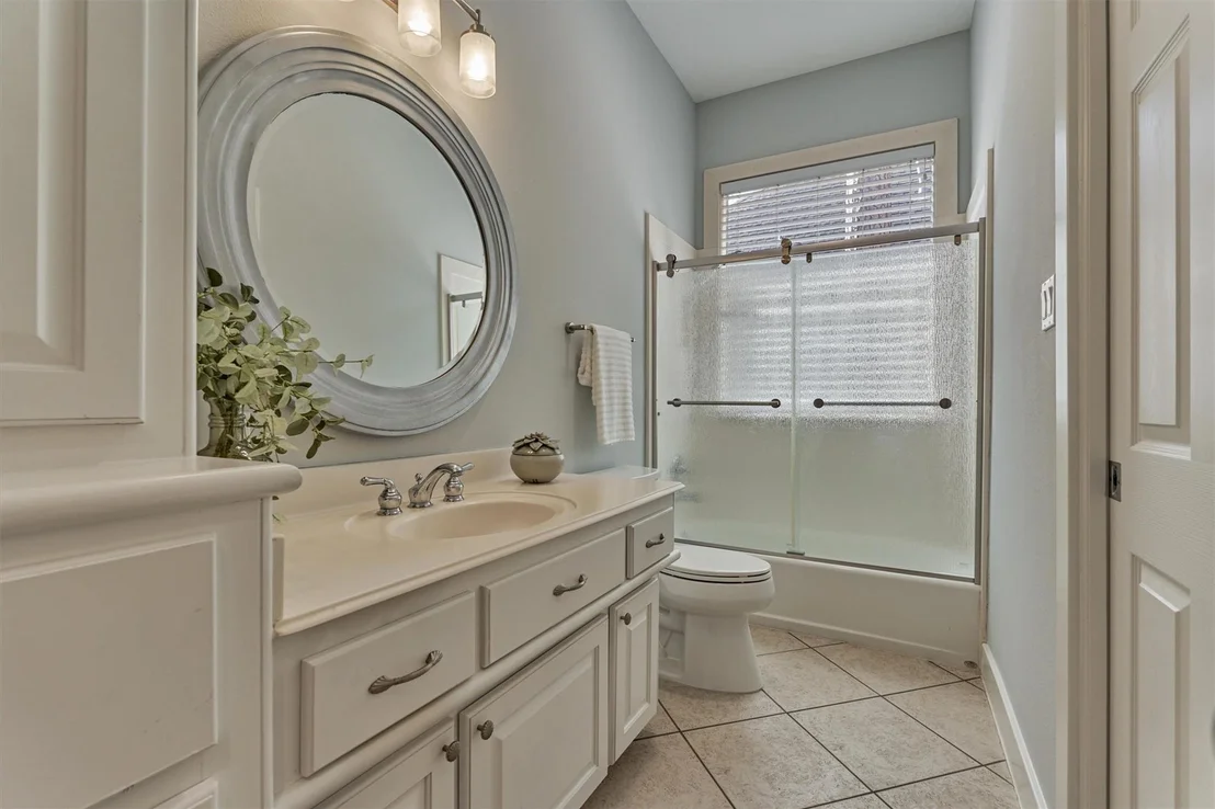 Photo of 43 Meadow Brook Place