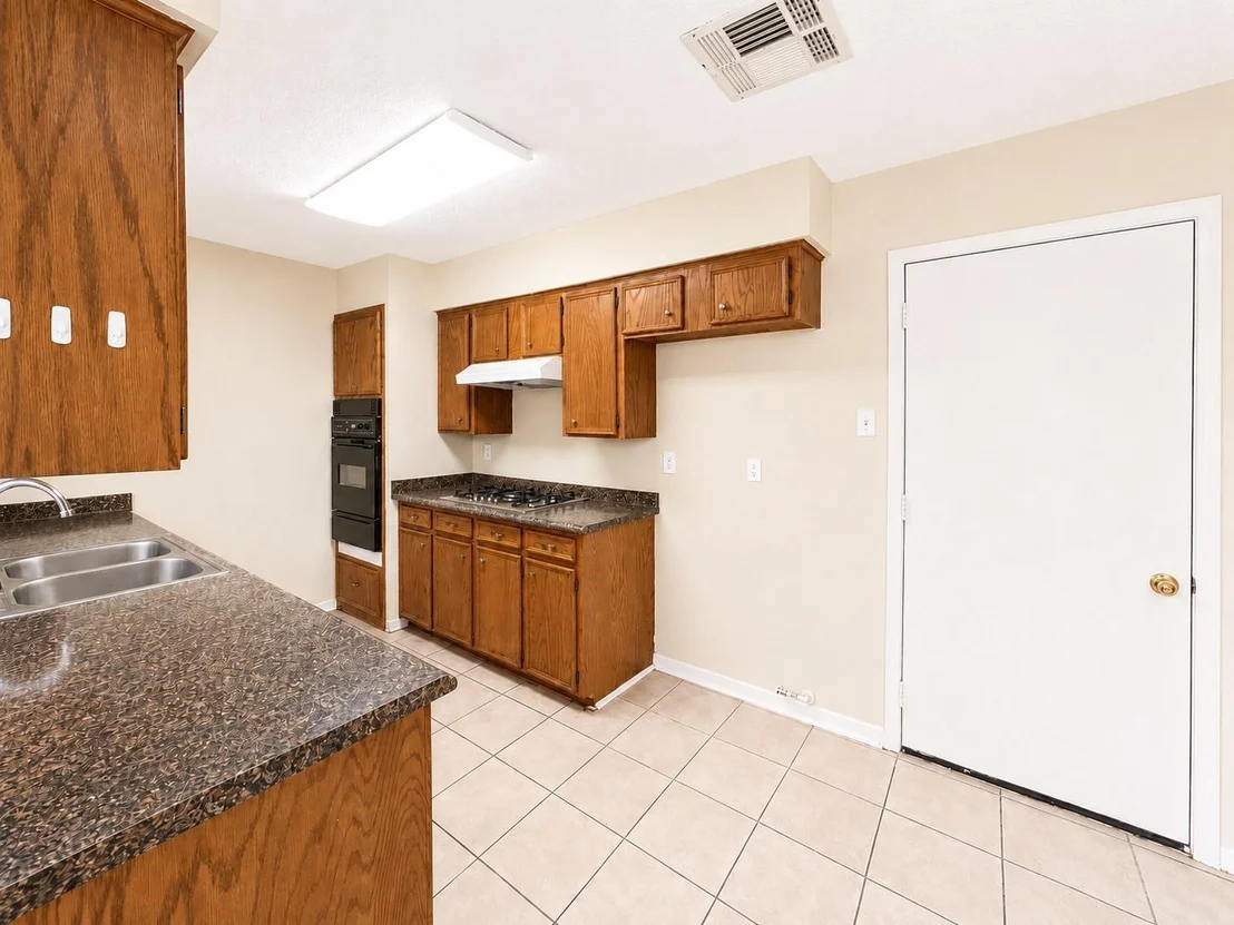 Photo of 10311 Mountain Park Drive