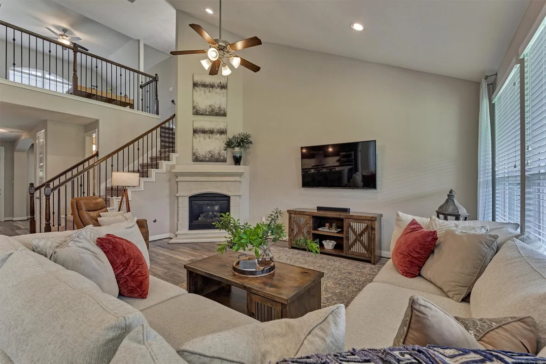 Photo of 15511 Kinder Bluff Lane