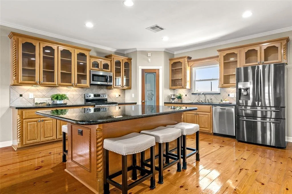 Photo of 221 Seashell Drive