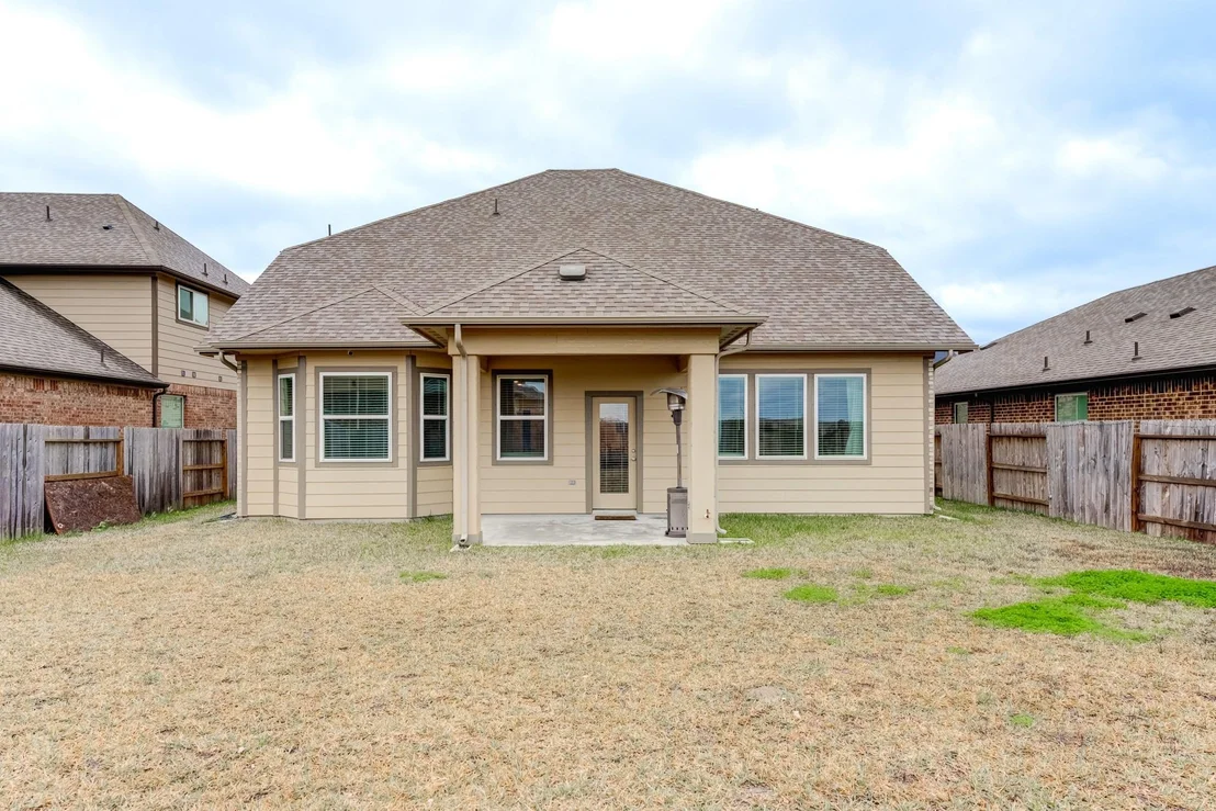 Photo of 10739 Cliffs View Drive