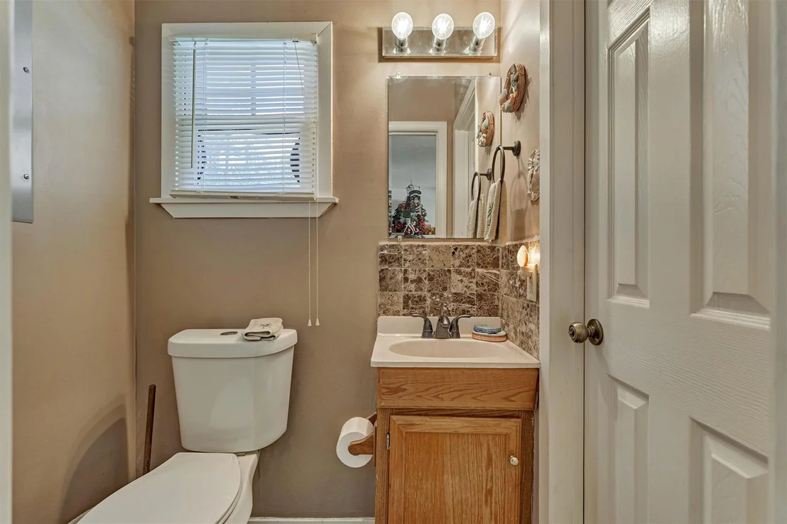 Photo of 423 Pine Edge Drive